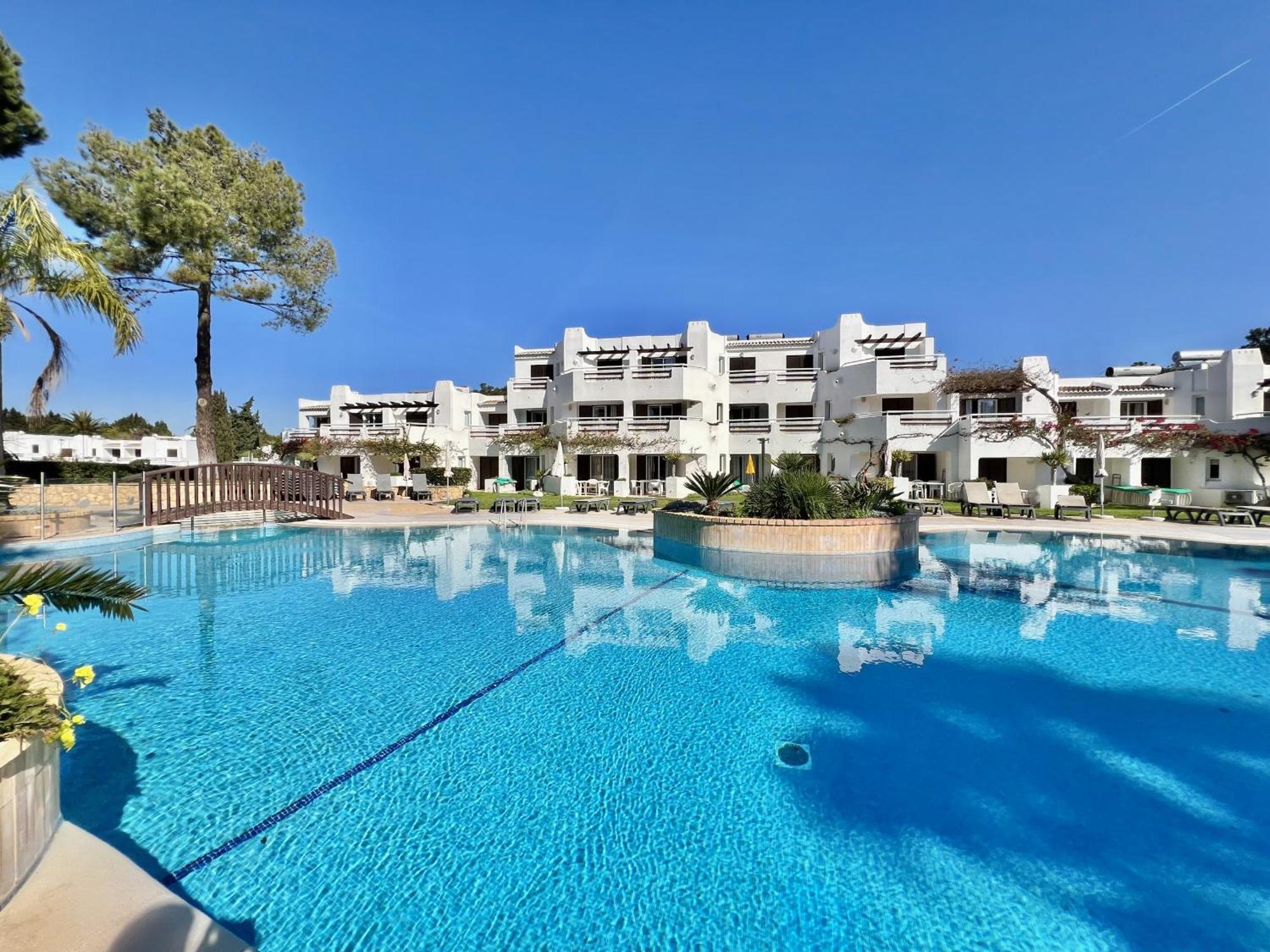 Albufeira Balaia Golf Vilage 4 With Pool By Homing 외부 사진